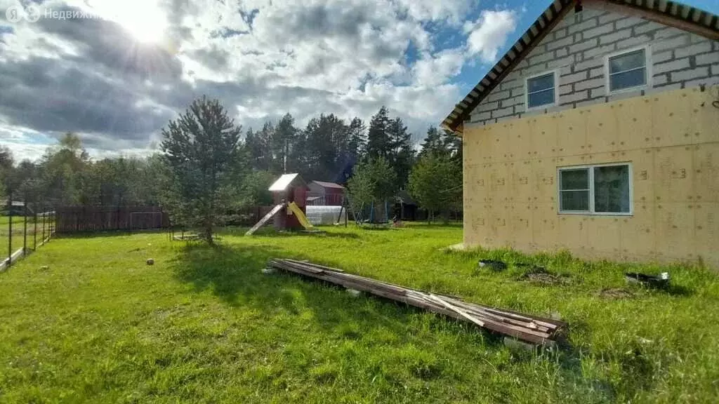 Дом в Бокситогорский район, Ефимовское городское поселение, деревня ... - Фото 1