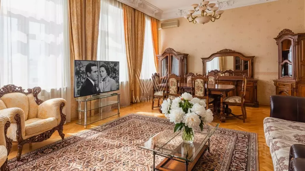 3-к кв. Москва ул. Петровка, 17С1 (190.0 м) - Фото 2