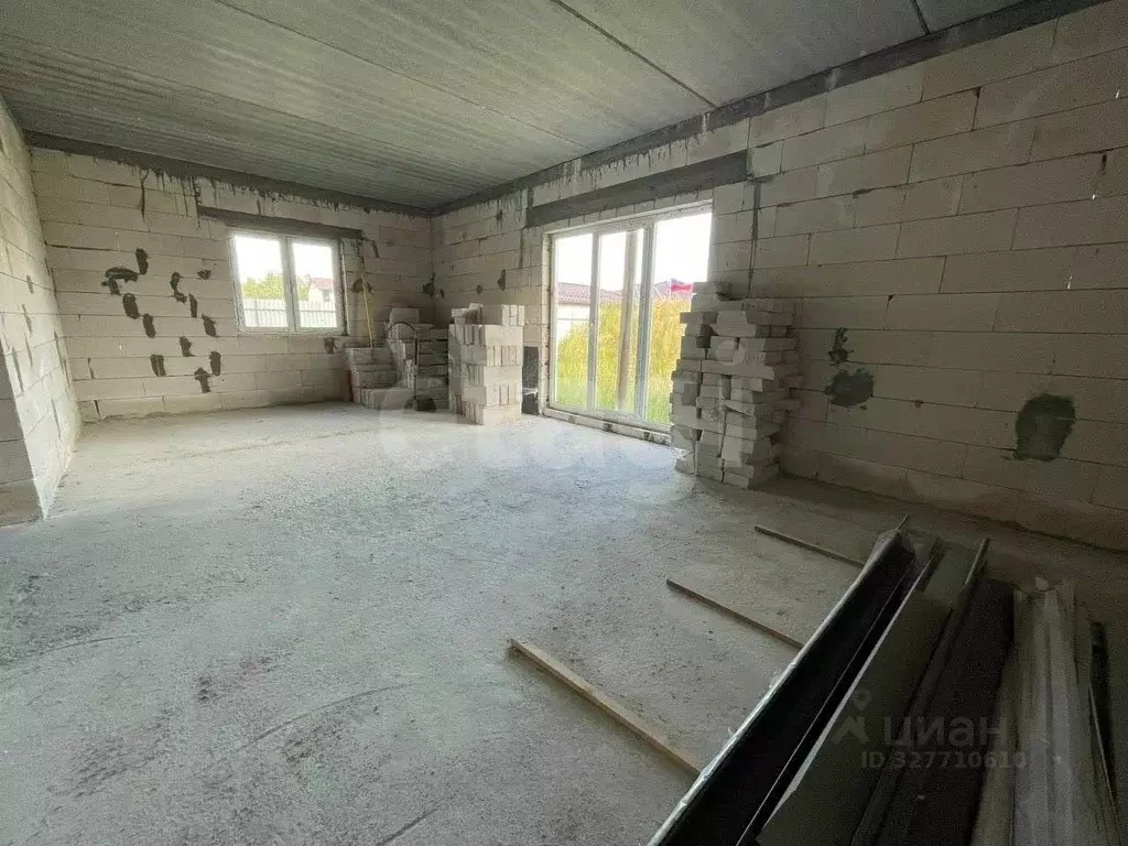 Дом в Калининградская область, Гурьевский муниципальный округ, пос. ... - Фото 1