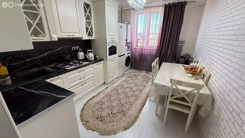 2-комнатная квартира: Дербент, улица Сальмана, 89К (67.7 м) - Фото 1