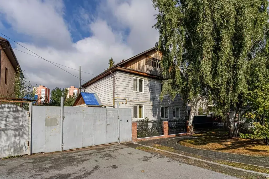 Дом в Тюменская область, Тюмень Трактовая ул. (165 м) - Фото 1