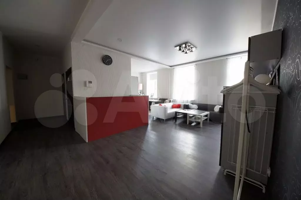 Комната 18 м, 2/4 эт. - Фото 1