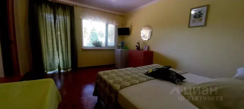 Комната Крым, Сакский район, Новофедоровка пгт ул. Светлая, 14А - Фото 1