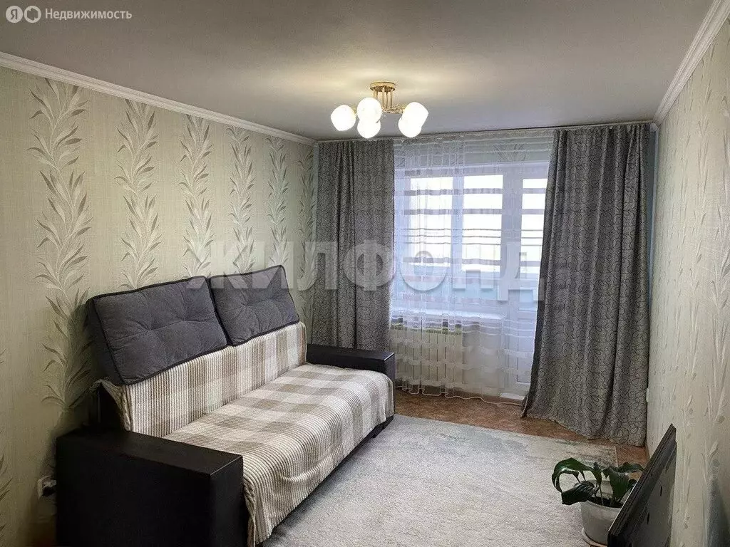 3-комнатная квартира: Абакан, Аскизская улица, 160 (60.5 м) - Фото 2