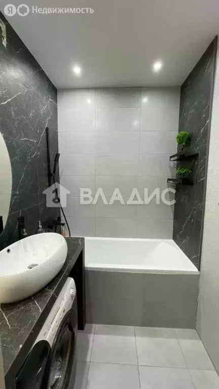 1-комнатная квартира: Химки, улица Германа Титова, 12к2 (35.5 м) - Фото 2