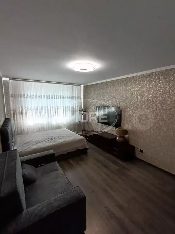 1-к. квартира, 40 м, 10/17 эт. - Фото 1