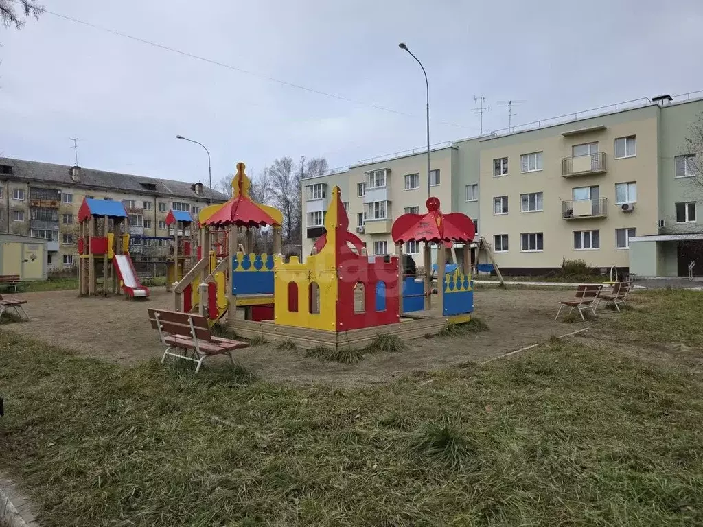 2-к кв. Свердловская область, Нижний Тагил пос. Старатель, проезд ... - Фото 0