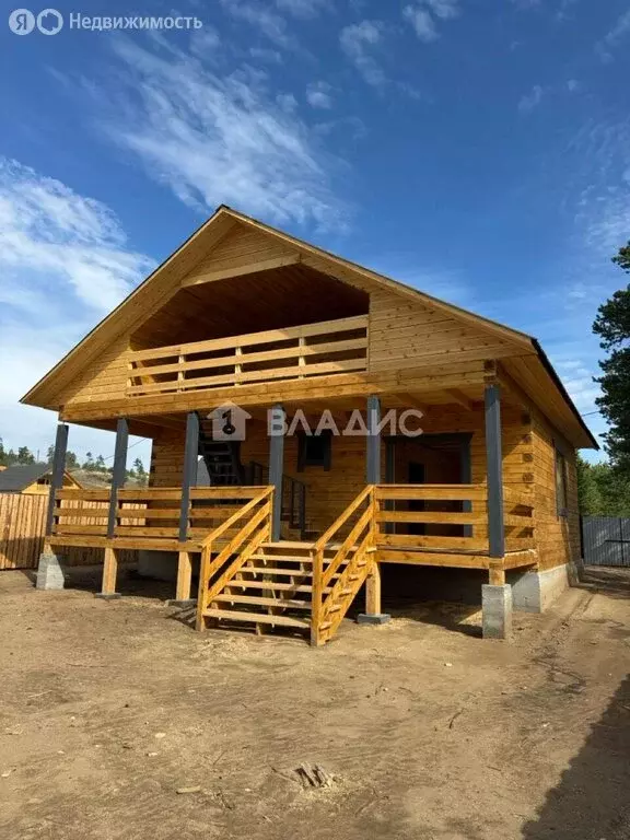 Дом в село Нижний Саянтуй, ДНТ Багульник, 3-й квартал, 711 (190 м) - Фото 0