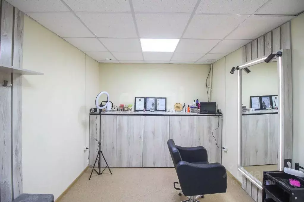 Офис в Алтайский край, Барнаул ул. 80-й Гвардейской Дивизии, 68 (11 м) - Фото 1