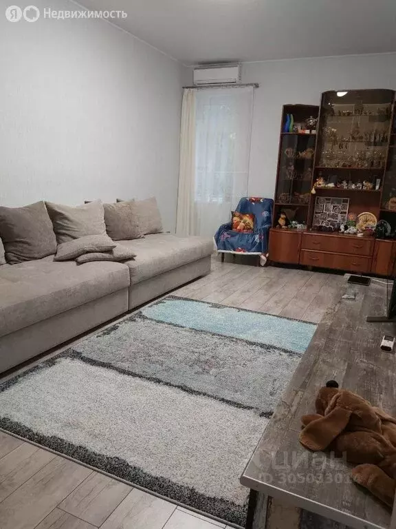 3-комнатная квартира: Таганрог, улица Фрунзе, 7 (68 м) - Фото 1