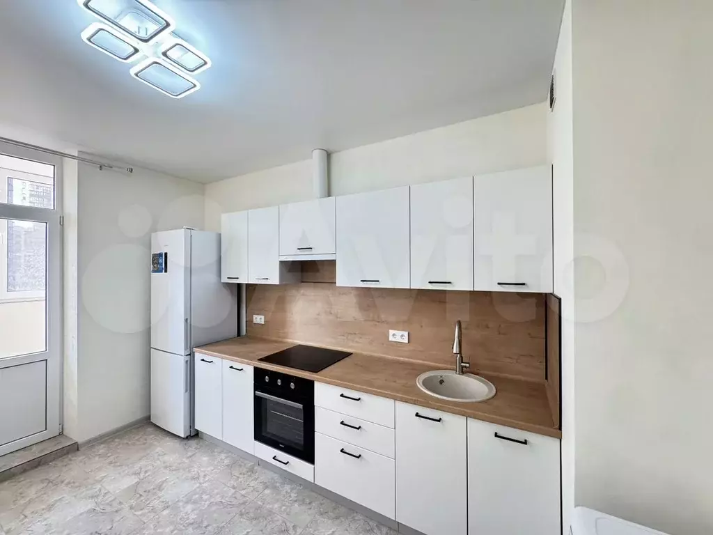 2-к. квартира, 55 м, 3/22 эт. - Фото 0