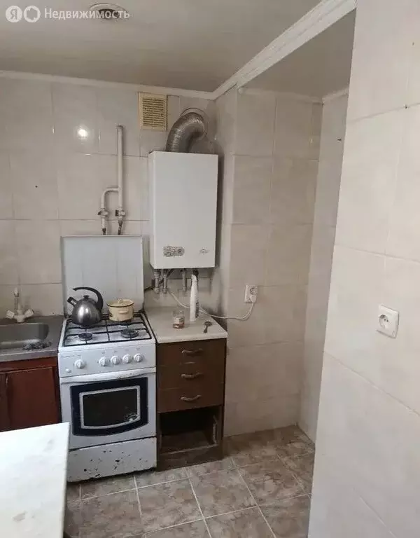 2-комнатная квартира: Евпатория, улица Революции, 55 (28.2 м) - Фото 2