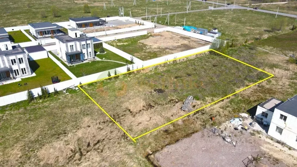 Участок в Ленинградская область, Ломоносовский район, Горбунковское ... - Фото 0