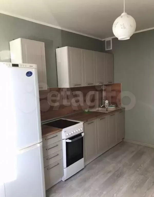 1-к. квартира, 45 м, 4/10 эт. - Фото 1