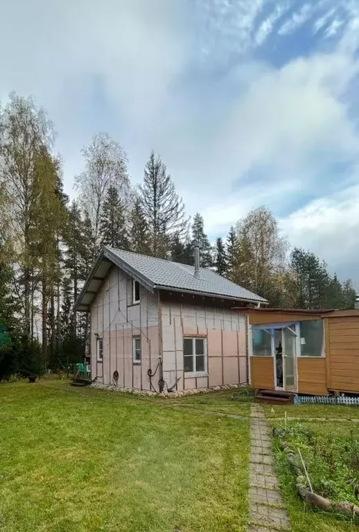 Дом в Ленинградская область, Приозерский район, Раздольевское с/пос, ... - Фото 1