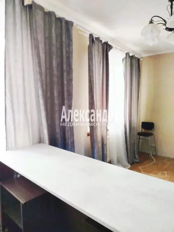 Студия Санкт-Петербург Октябрьская наб., 26К3 (24.7 м) - Фото 1