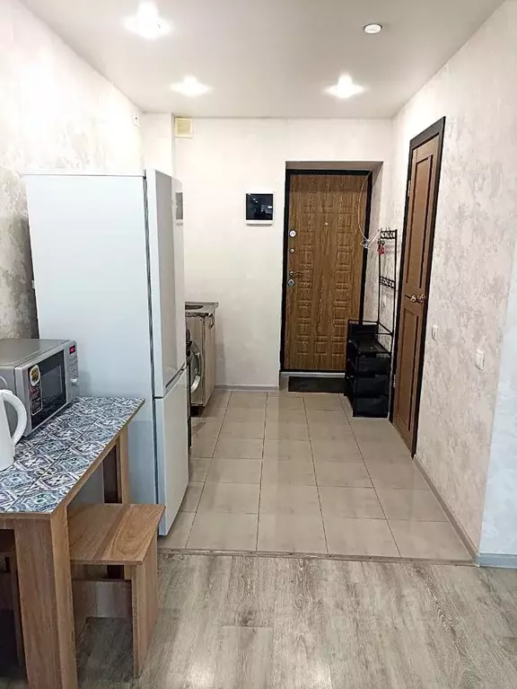 Студия Иркутская область, Иркутск ул. Помяловского, 1б (18.0 м) - Фото 1