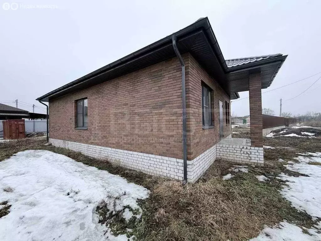 Дом в Воронежская область, село Новая Усмань (100 м) - Фото 2