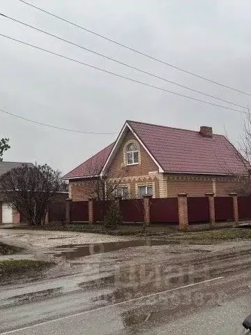 Дом в Самарская область, Отрадный Чапаевская ул., 46 (175 м) - Фото 1