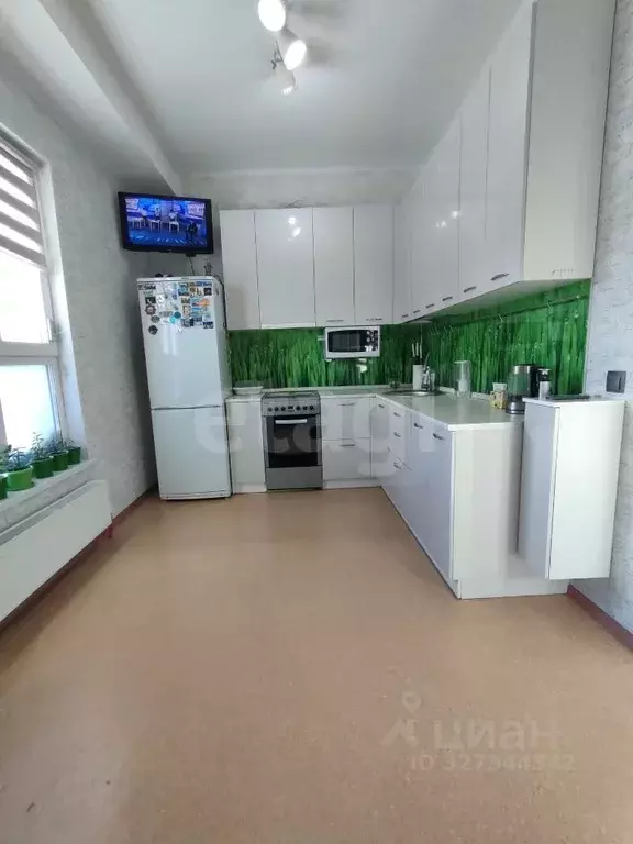 2-к кв. Ямало-Ненецкий АО, Муравленко ул. Дружбы Народов, 72 (61.0 м) - Фото 1