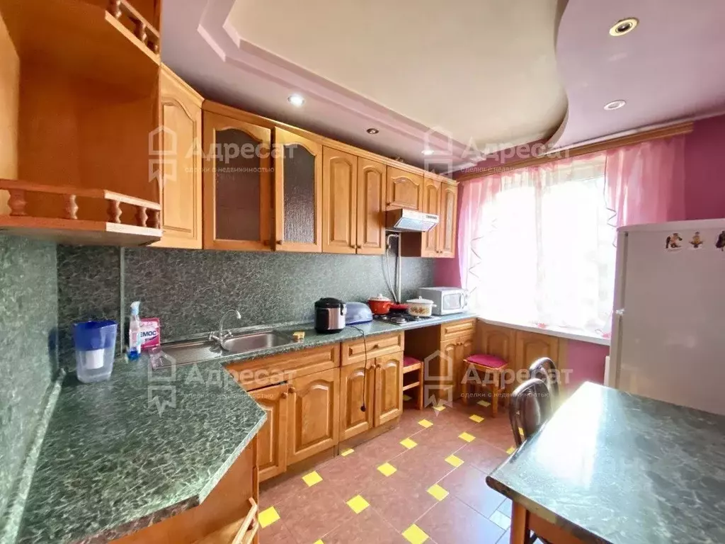 3-к кв. Волгоградская область, Волгоград Пролетарская ул., 55 (63.5 м) - Фото 1