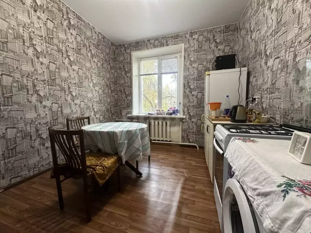 3-к кв. Саратовская область, Саратов ул. Имени М.В. Ломоносова, 1 ... - Фото 2