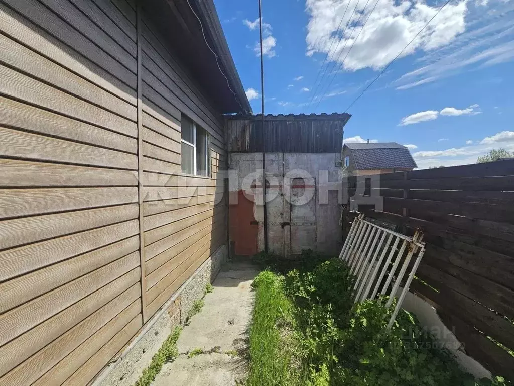 Дом в Новосибирская область, Коченево рп пер. Коченевский, 2 (33 м) - Фото 1