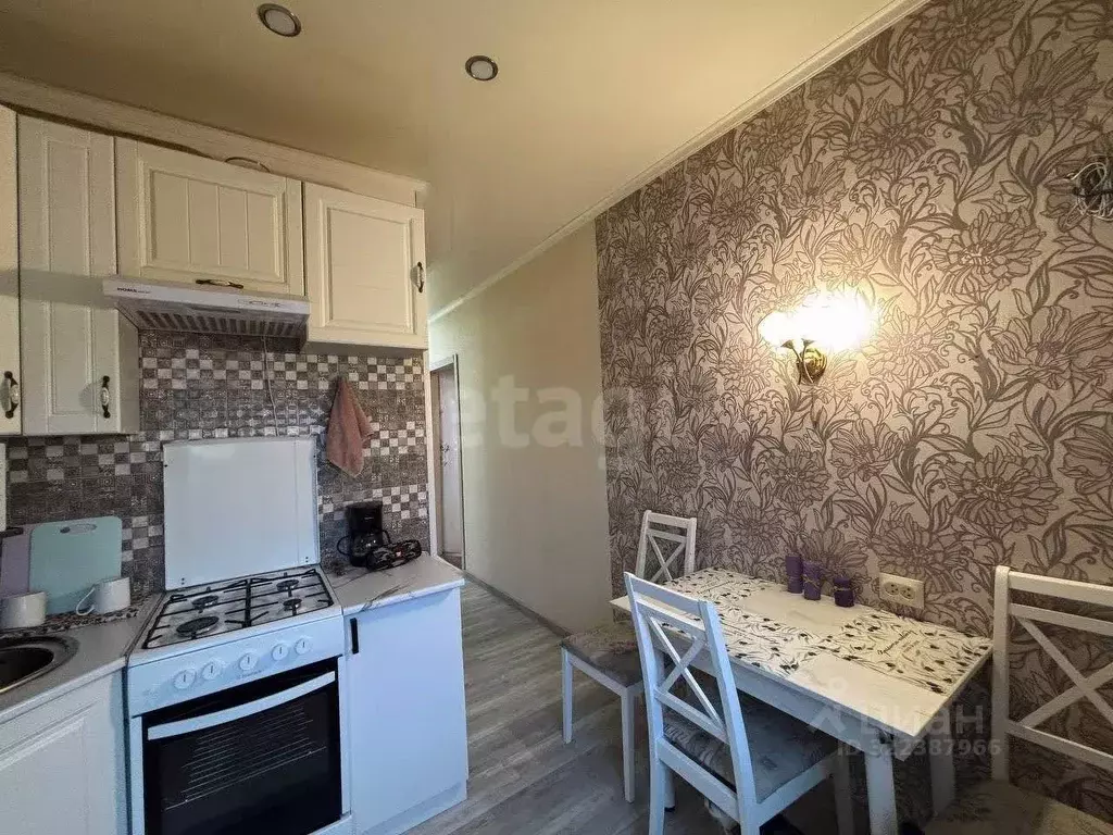 1-к кв. Ямало-Ненецкий АО, Новый Уренгой Юбилейный мкр, 2/4 (40.0 м) - Фото 1