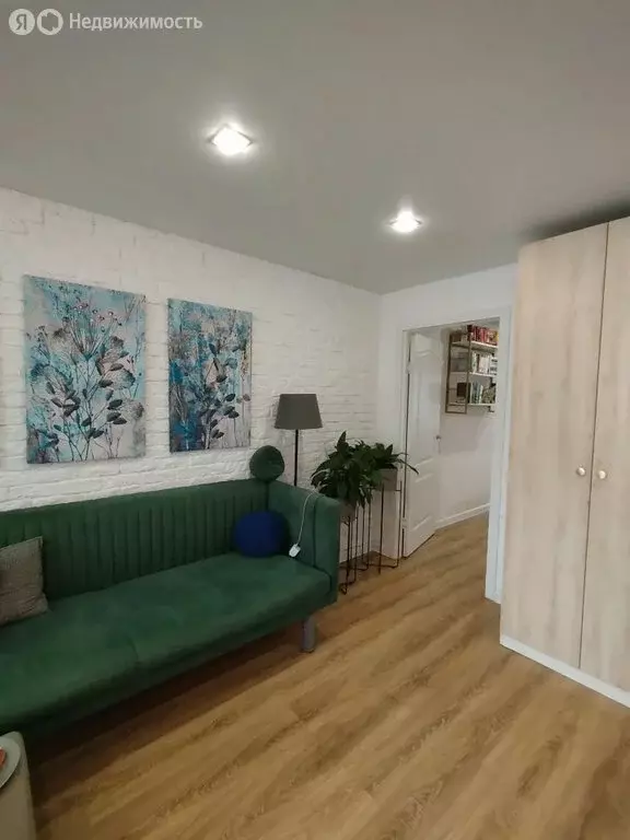 2-комнатная квартира: Первоуральск, улица Ленина, 19А (42 м) - Фото 1