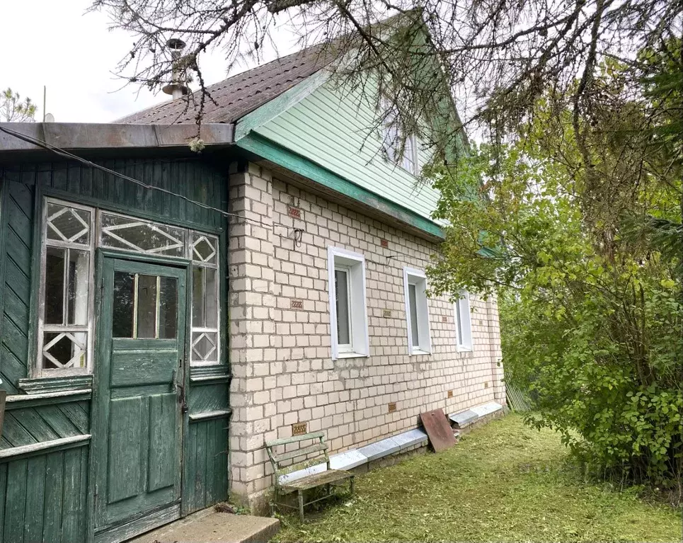 Дом в Псковская область, Струго-Красненский район, пос. Ровное ул. ... - Фото 2