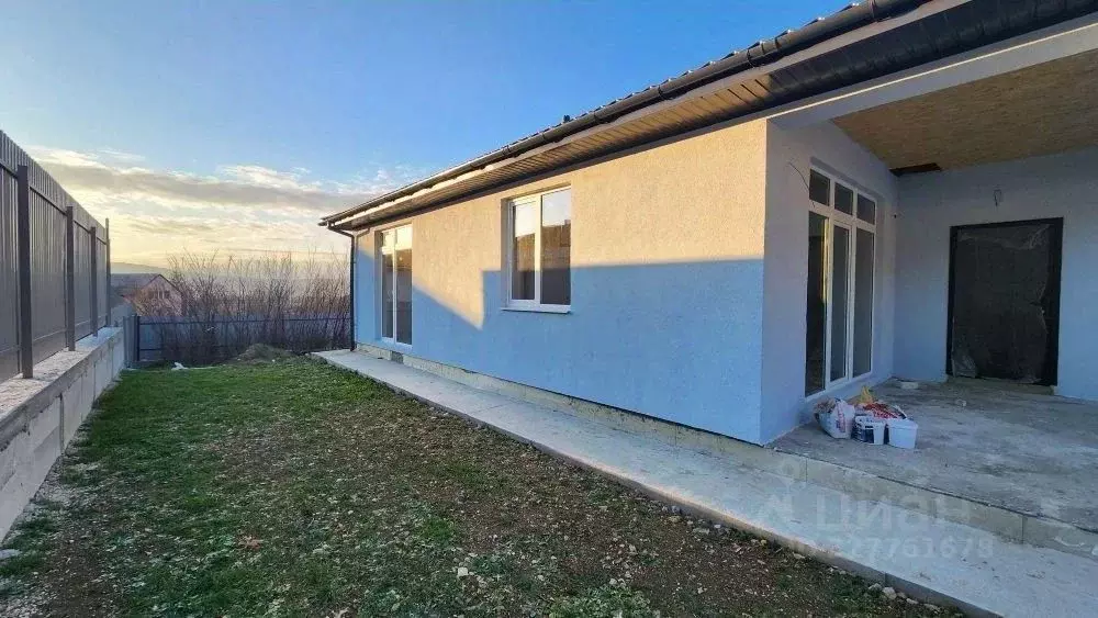 Дом в Севастополь с. Орлиное, ул. Тенистая (130 м) - Фото 1