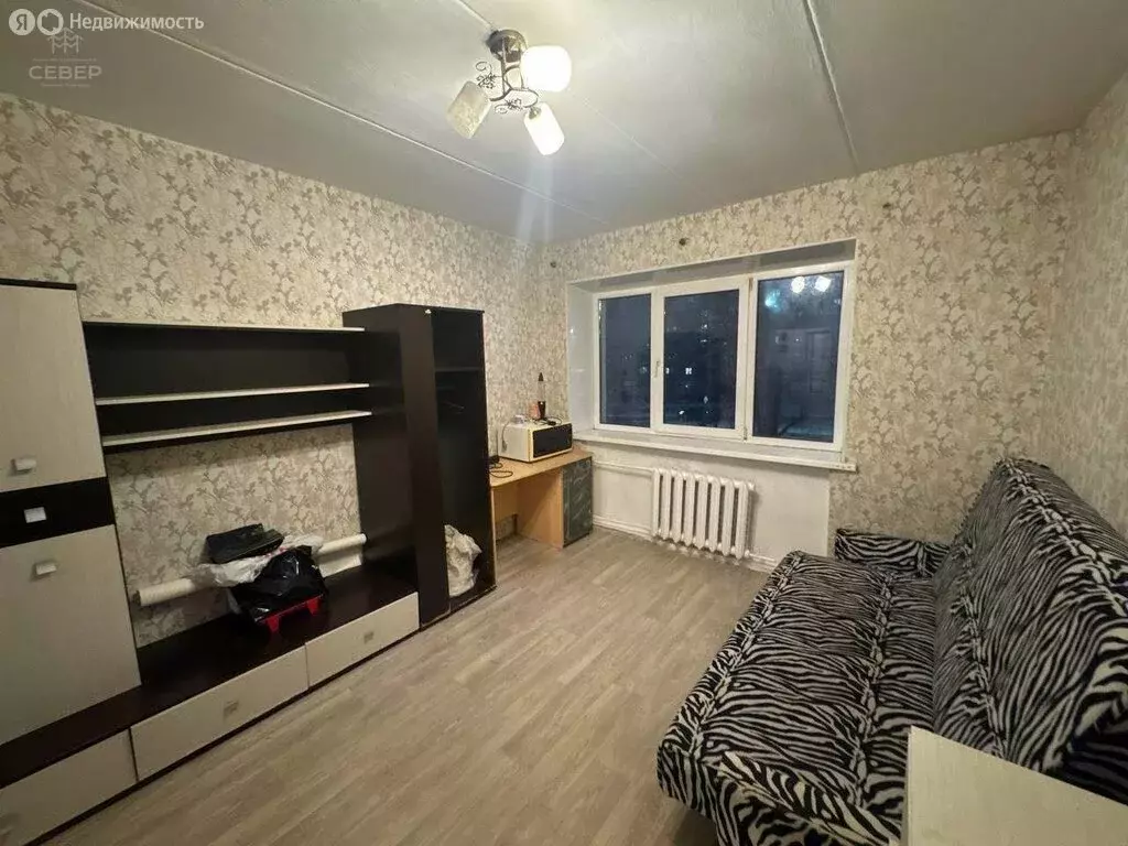 Квартира-студия: Великий Новгород, Западный район, проспект Мира, 31к1 ... - Фото 1