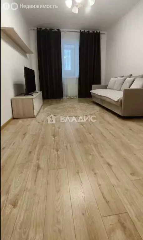 2-комнатная квартира: Тобольск, 10-й микрорайон, 68 (67 м) - Фото 1