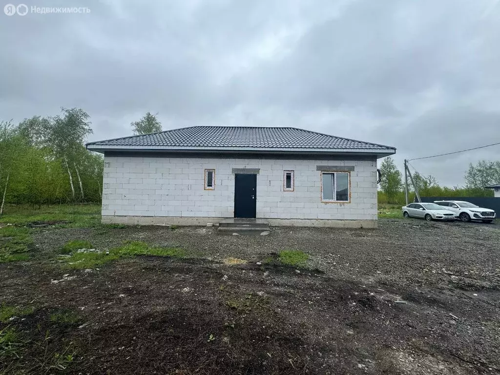 Дом в Красноармейский округ, деревня Круглое, улица Фёдора Конюхова, ... - Фото 0