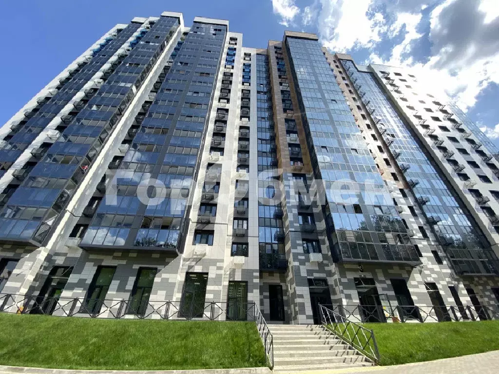 Продается 2-комнатная квартира - Фото 2