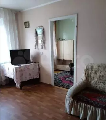 3-к. квартира, 48 м, 4/5 эт. - Фото 0