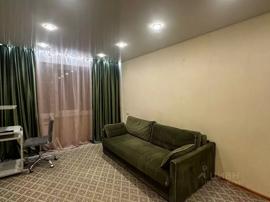 Комната Сахалинская область, Южно-Сахалинск ул. Чехова, 72 - Фото 1