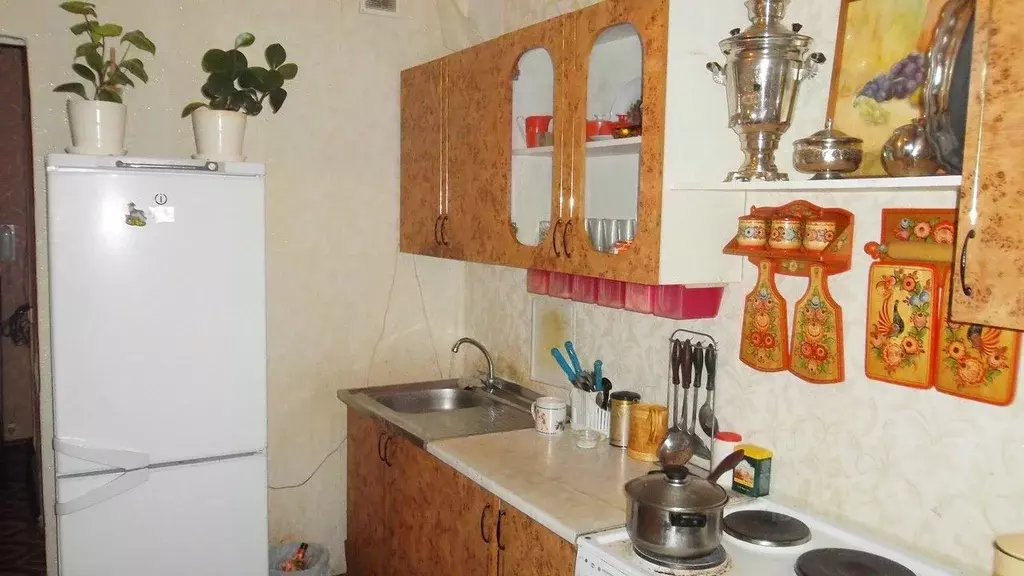 Комната Тюменская область, Тюмень ул. Вересковая, 19 (13.0 м) - Фото 1