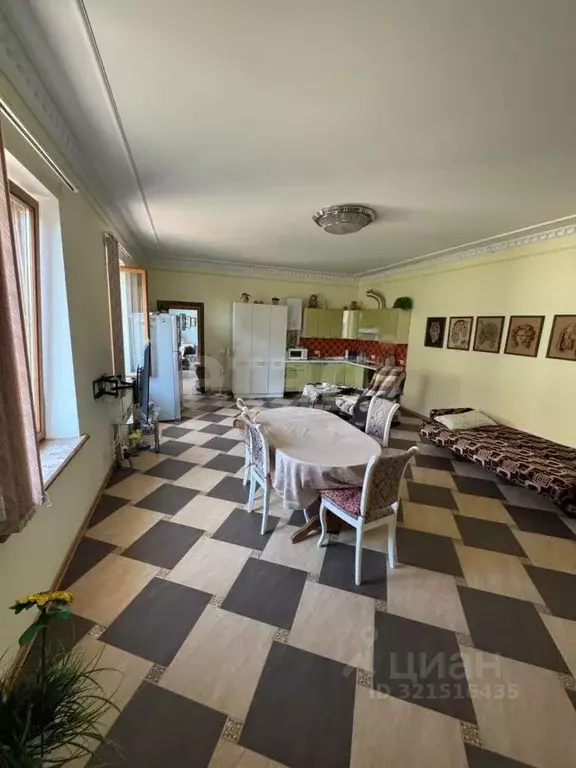 Дом в Крым, Евпатория городской округ, Заозерное пгт ул. ... - Фото 1