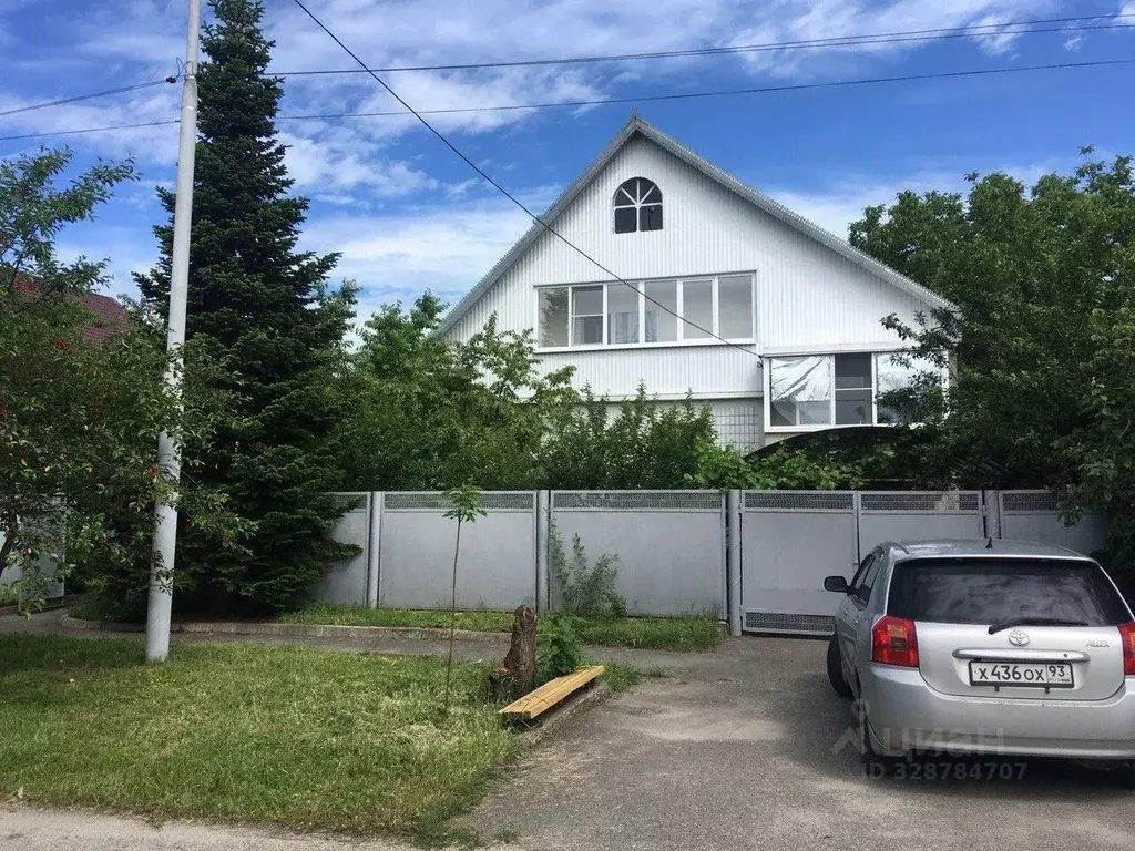 Дом в Краснодарский край, Мостовской пгт ул. Энергетиков, 4 (270 м) - Фото 1