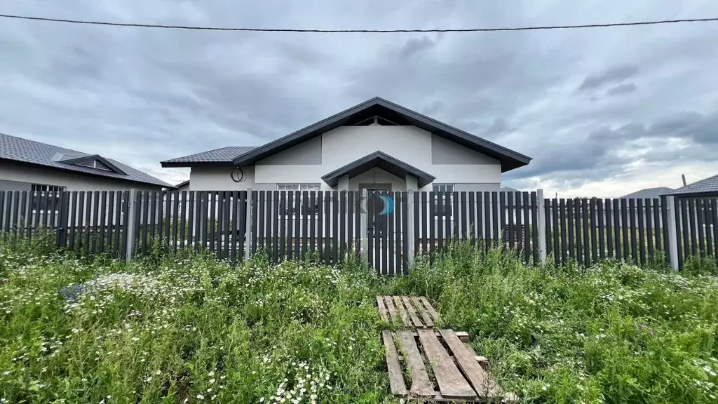 Дом в Башкортостан, Уфа городской округ, с. Нагаево ул. Советская, 13 ... - Фото 1