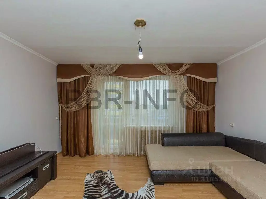 3-к кв. Ставропольский край, Ставрополь ул. Чехова, 83/1 (82.0 м) - Фото 1