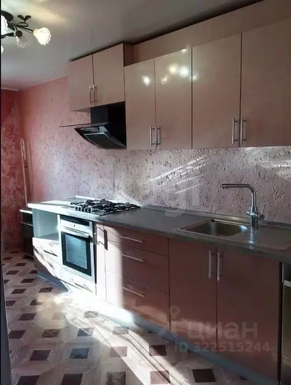 3-к кв. Вологодская область, Вологда ул. Дзержинского, 11 (77.6 м) - Фото 1