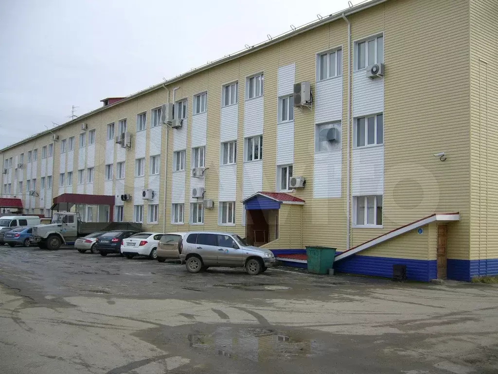 Продам помещение свободного назначения, 1380 м - Фото 1