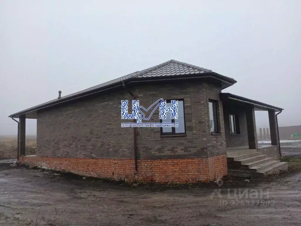 Дом в Курская область, Курский район, Полянский сельсовет, с. ... - Фото 2