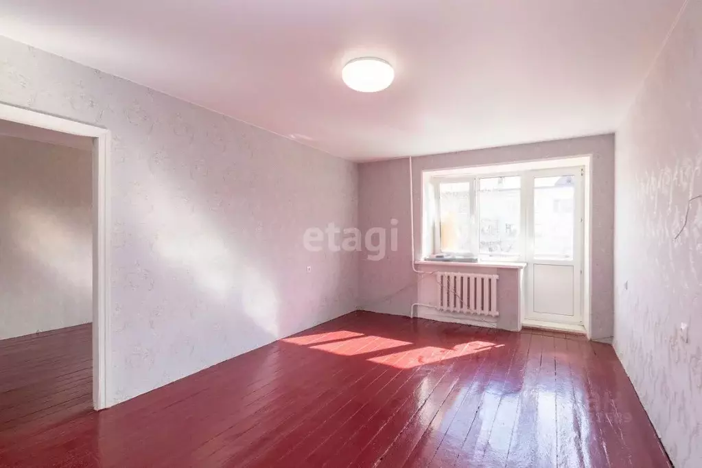 3-к кв. Тюменская область, Тюмень ул. Орджоникидзе, 62 (60.5 м) - Фото 1