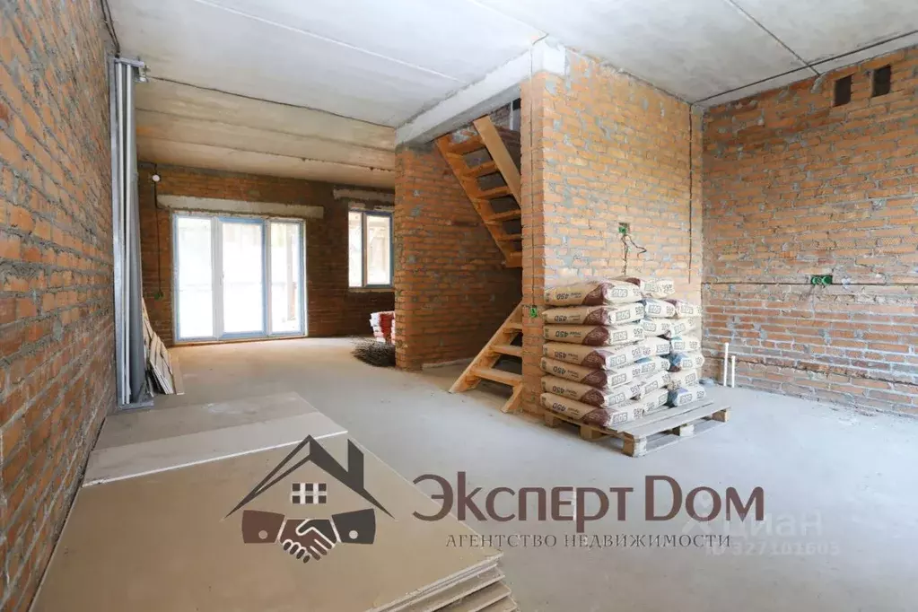 Таунхаус в Новосибирская область, Новосибирский район, Каменский ... - Фото 2