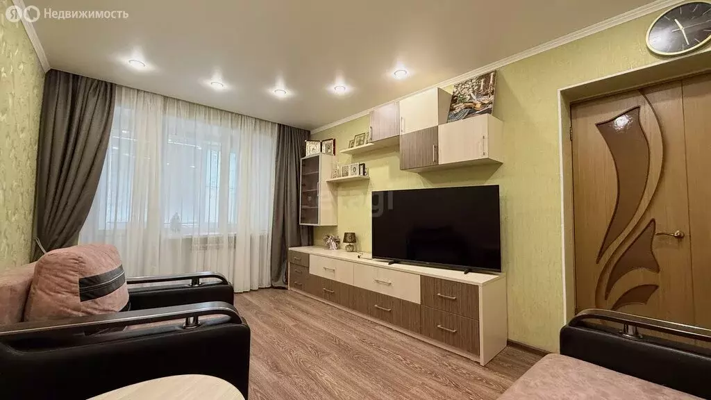 2-комнатная квартира: Микунь, улица Мечникова, 2 (49.8 м) - Фото 1