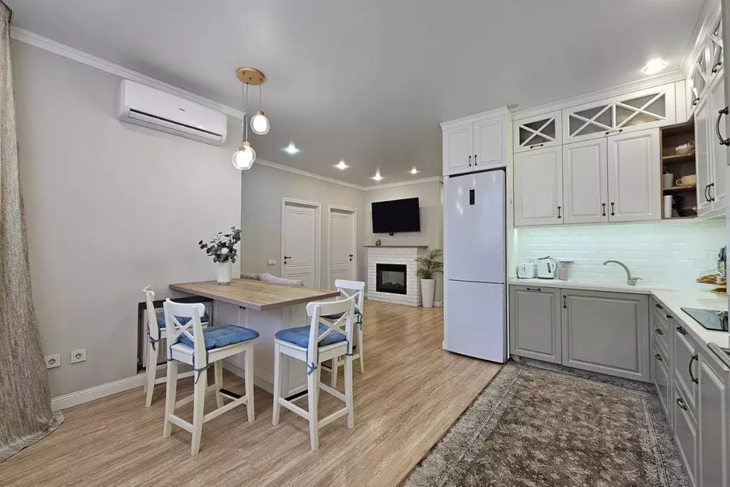 2-к кв. Краснодарский край, Краснодар ул. Домбайская, 61 (70.0 м) - Фото 2