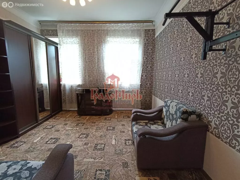 2-комнатная квартира: Струнино, площадь Кирова, 7 (48.5 м) - Фото 2